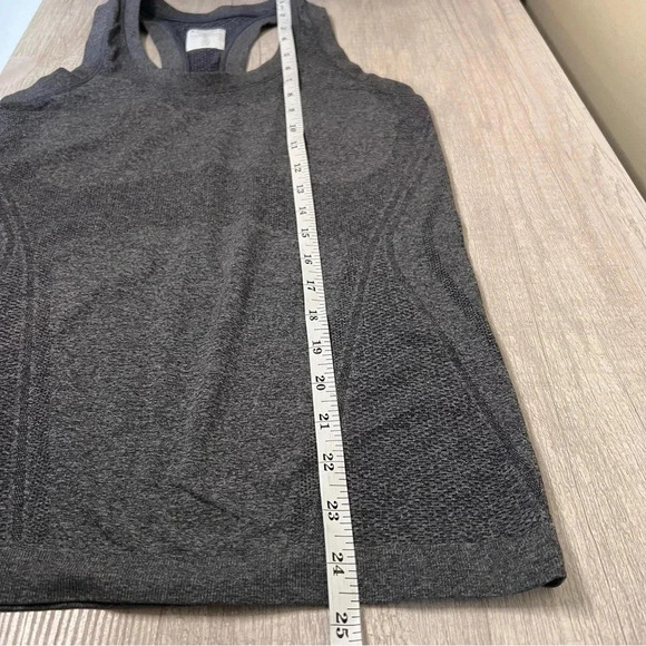 Athleta Momentum Seamless Tank Top Size XS - Picture 7 of 10